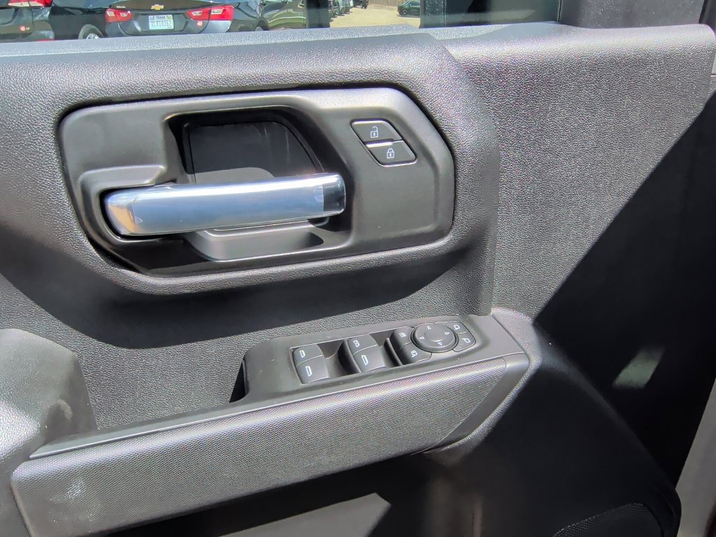 New 2026 Chevrolet Silverado 2500 Custom w/ Custom Value Package AWD/4WD image 11