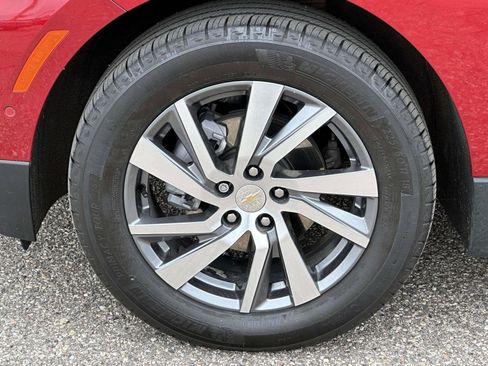 Certified 2024 Chevrolet Equinox Premier image 8
