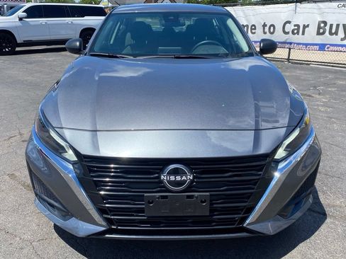 Used 2025 Nissan Altima 2.5 SV FWD image 7