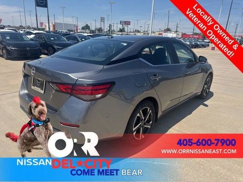 Used 2025 Nissan Sentra SV FWD image 5