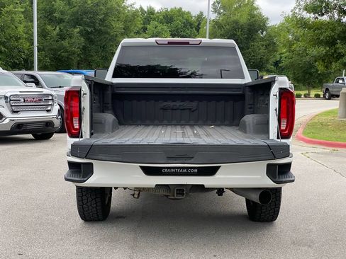 Used 2022 GMC Sierra 2500 AT4 AWD/4WD image 7
