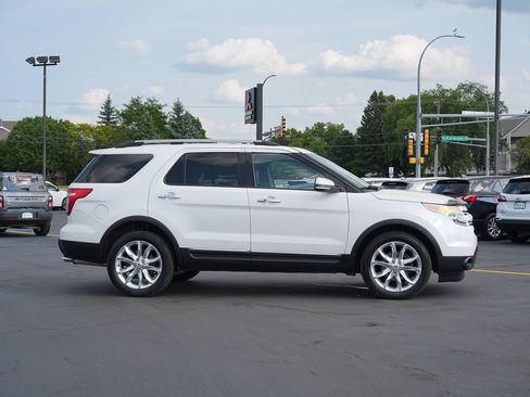 Used 2013 Ford Explorer Limited AWD/4WD image 2