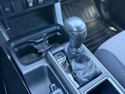 Used 2021 Toyota Tacoma TRD Off-Road RWD image 26