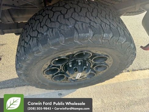 Used 2009 Ford F250 FX4 image 11