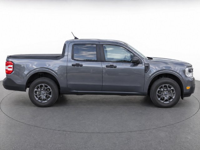 Used 2024 Ford Maverick XLT FWD image 8