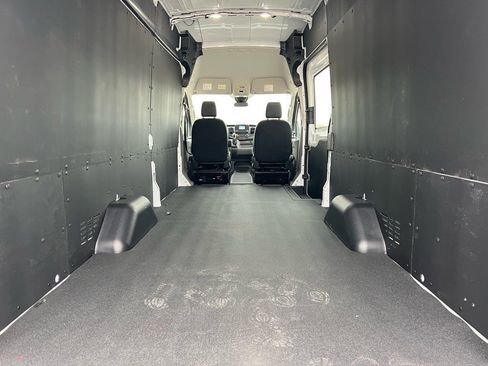 Used 2023 Ford Transit 250 148 High Roof Extended w/ Load Area Protection Package image 7