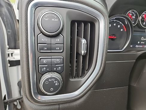 Certified 2022 Chevrolet Silverado 1500 LT Trail Boss w/ Bed Protection Package AWD/4WD image 14