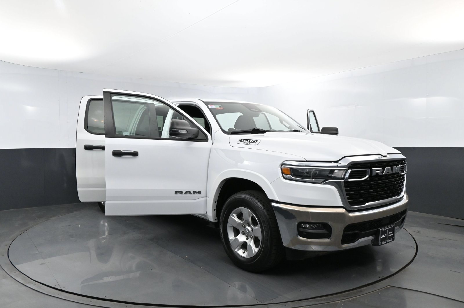 Used 2025 RAM 1500 Big Horn AWD/4WD image 25