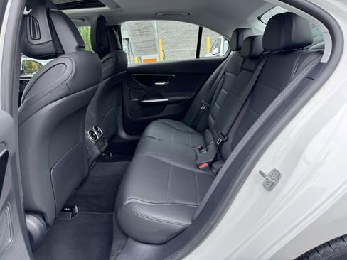 Used 2025 Mercedes-Benz C 300 4MATIC Sedan image 13