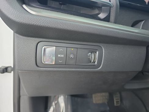 Used 2024 Chevrolet Traverse LT w/ LPO, Floor Liner Package FWD image 30