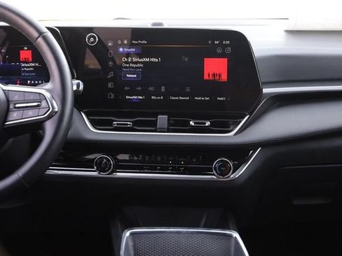 Used 2025 Chevrolet Equinox LT FWD image 21