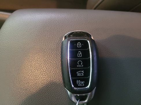 Used 2022 Hyundai Elantra SEL w/ Convenience Package FWD image 32