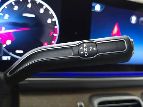 New 2026 Mercedes-Benz GLS 580 4MATIC image 36