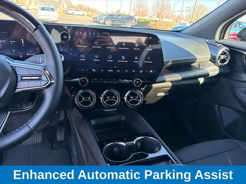 New 2026 Chevrolet Blazer EV LT w/ Super Cruise Package AWD/4WD image 18
