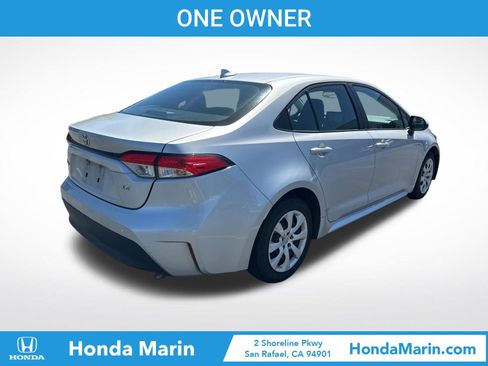 Used 2024 Toyota Corolla LE FWD image 5