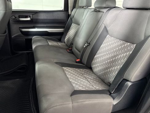 Used 2018 Toyota Tundra SR5 image 11