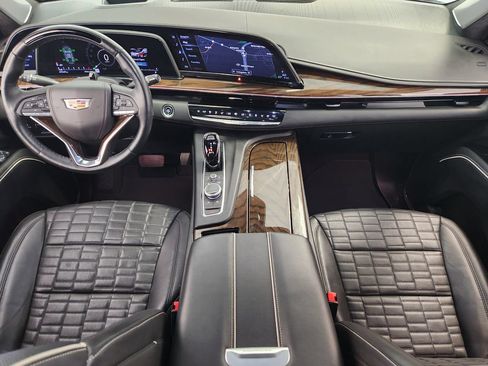 Used 2024 Cadillac Escalade Sport Platinum w/ LPO, ONYX Package AWD/4WD image 26