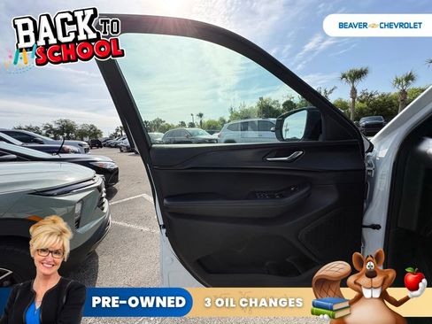 Used 2025 Jeep Grand Cherokee Altitude AWD/4WD image 30