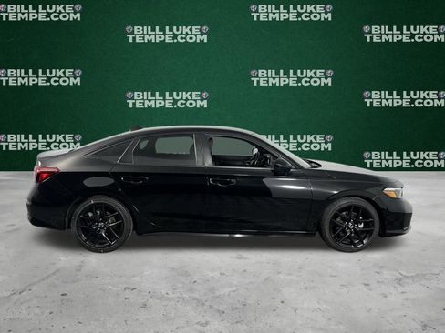 Used 2025 Honda Civic Sport image 4