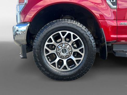 Used 2021 Ford F250 Lariat w/ Lariat Ultimate Package AWD/4WD image 16