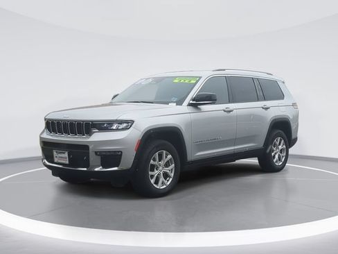 Used 2023 Jeep Grand Cherokee L Limited w/ Luxury Tech Group II AWD/4WD image 1