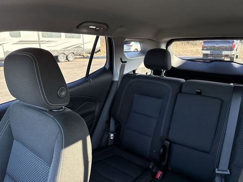 Certified 2022 GMC Terrain SLE image 10