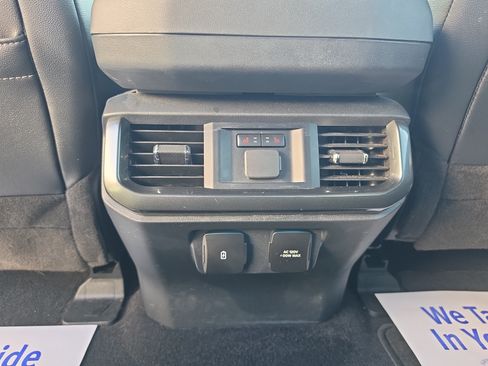 Used 2023 Ford F150 Lariat w/ Equipment Group 502A High AWD/4WD image 17