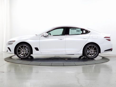 New 2025 Genesis G70 2.5T image 4