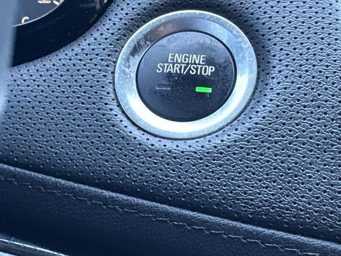 Used 2021 Cadillac XT5 Premium Luxury FWD image 25