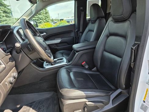 Used 2016 Chevrolet Colorado LT w/ Luxury Package, Chrome AWD/4WD image 13