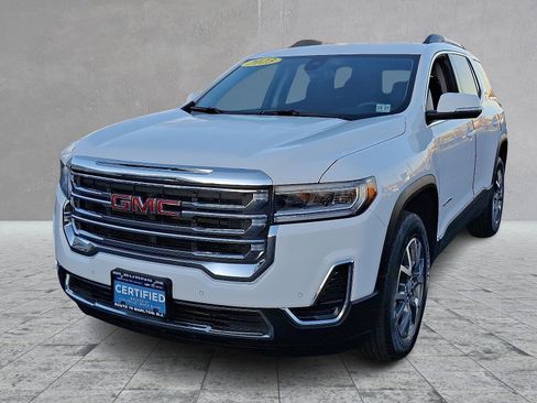 Certified 2023 GMC Acadia SLE w/ Driver Convenience Package image 4