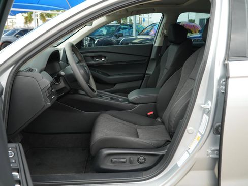Used 2024 Honda Accord EX image 14