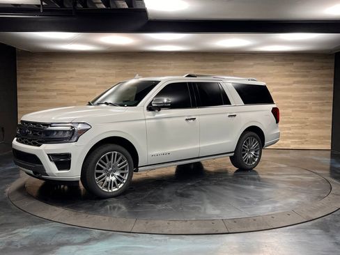Used 2023 Ford Expedition Max Platinum AWD/4WD image 5
