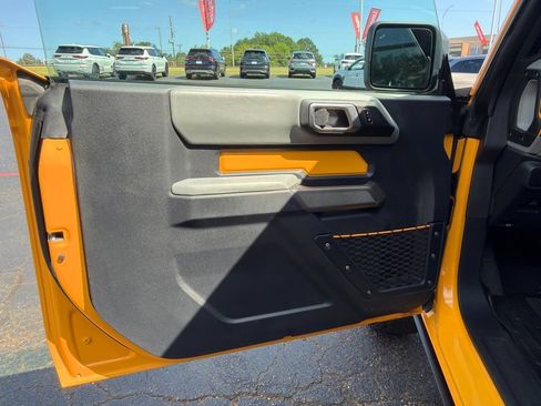 Used 2021 Ford Bronco Badlands AWD/4WD image 11