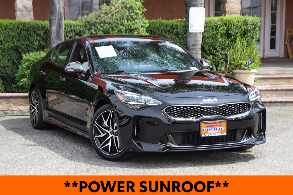 Used 2023 Kia Stinger GT-Line w/ Sun & Sound Package RWD image 2