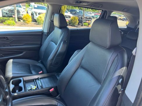 Used 2023 Honda Odyssey EX-L image 14