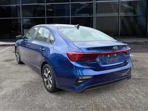 Used 2020 Kia Forte LXS FWD image 3