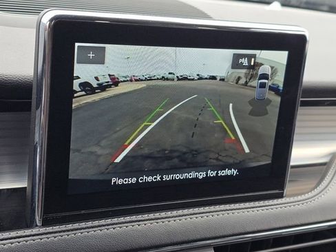 Used 2022 Lincoln Corsair AWD w/ Equipment Group 101A image 4