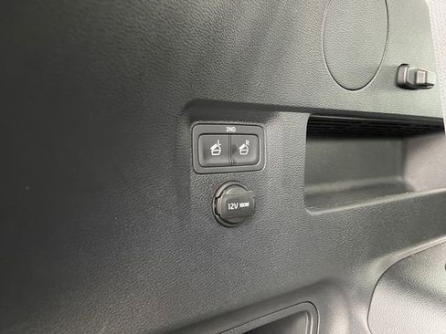 Used 2024 Kia Telluride S w/ S Sunroof Package image 17