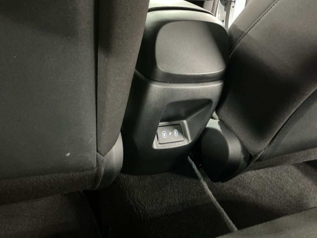 Certified 2026 Hyundai Elantra SE FWD image 12