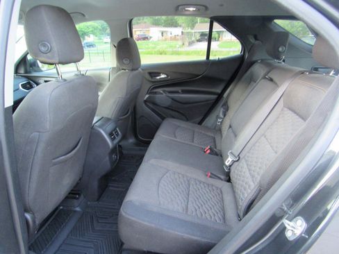 Used 2019 Chevrolet Equinox LT FWD image 5