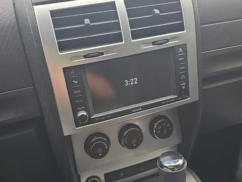 Used 2011 Dodge Nitro Heat AWD/4WD image 11