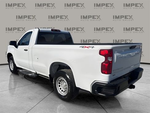 Used 2022 Chevrolet Silverado 1500 W/T w/ WT Value Package image 3