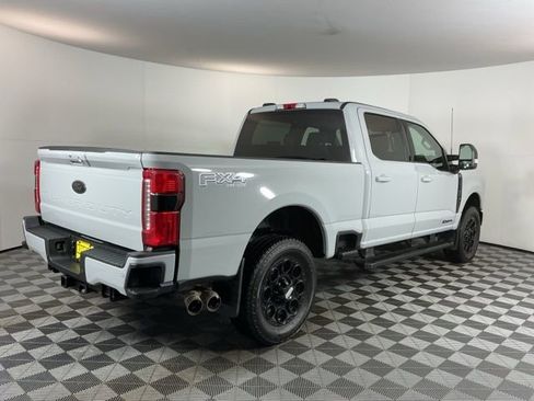 Certified 2025 Ford F350 Lariat w/ Black Appearance Package AWD/4WD image 4