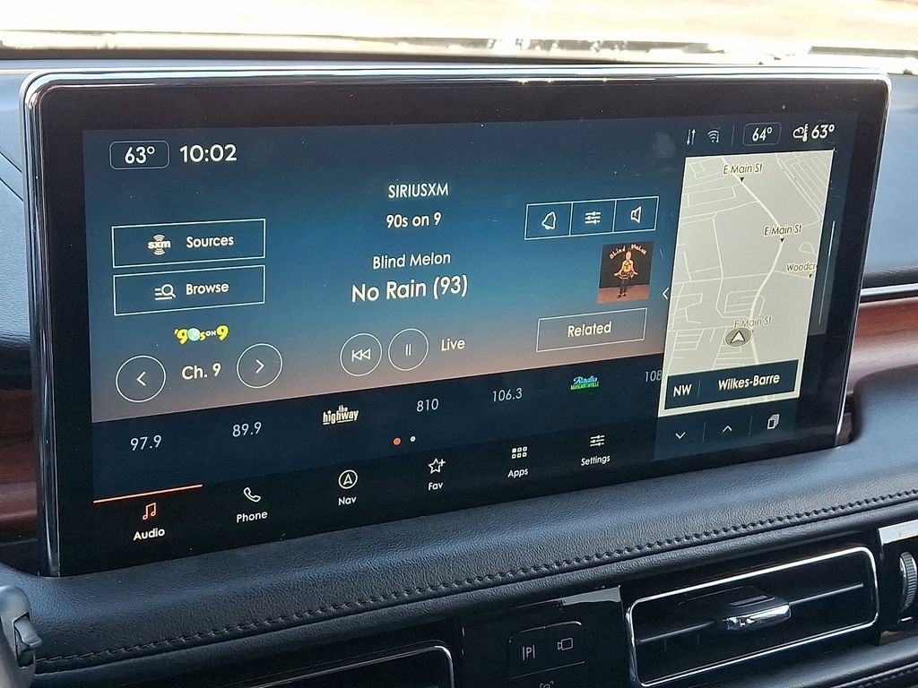 Certified 2023 Lincoln Nautilus Reserve AWD/4WD image 18