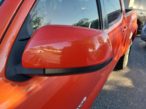 Used 2017 Toyota Tacoma SR5 w/ Tow Package image 16