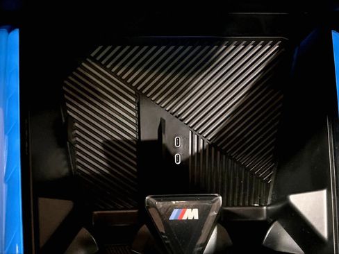 Used 2025 BMW X3 xDrive30i w/ Premium Package image 36