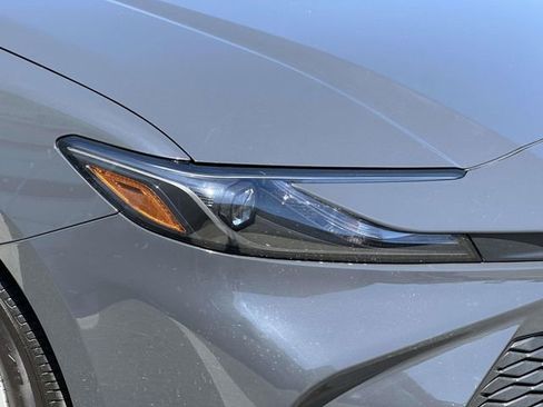 Used 2025 Toyota Camry LE w/ Convenience Package FWD image 12