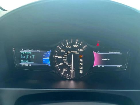 Used 2015 Lincoln MKX FWD w/ Equipment Group 102A image 11