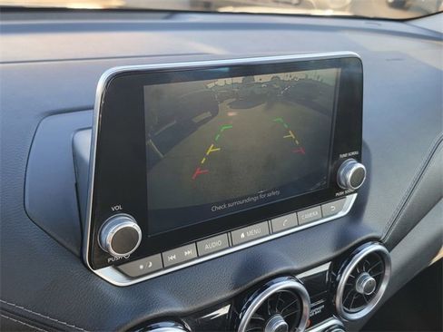 Used 2022 Nissan Sentra SV image 19